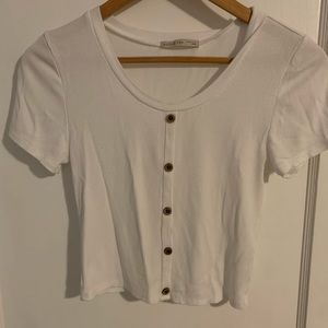 Button cropped tee!!